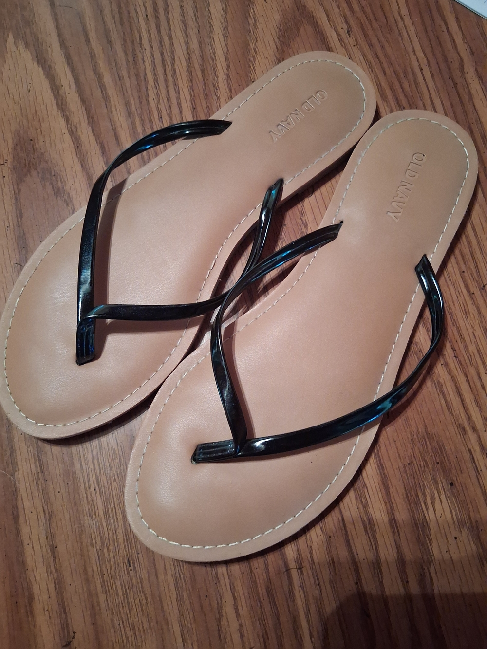 Old Navy Black Strap Tan Footbed Women's Sandals